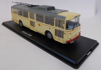 PRXPCL47065 - Autobús urbano eléctrico SKODA 9TR Potsdam beige techo gris