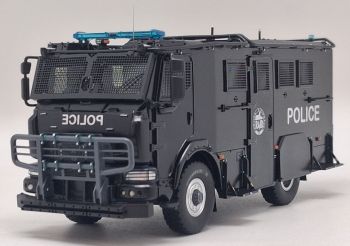 PER759 - RENAULT D14 Centurion RAID Police - Edición limitada de 250 unidades