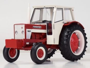 REP601 - IH 724 con cabina