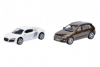 SCH24902 - Conjunto de AUDI R8 y AUDI Q5 4X4 magnético