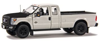 SWO1100WM - FORD F250 pick-up Super Cab blanco capota negra 2016