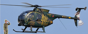 HAW07488 - Helicóptero OH-6D - Akeno Special 2019 con figura femenina