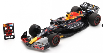 SPA18S902 - RED BULL RB19 #1 Oracle Red Bull Racing Ganador del GP de Inglaterra 2023 M. VERSTAPPEN