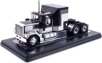 IXOTR117 - GMC GENERAL 1980 6x4 Negro y plata