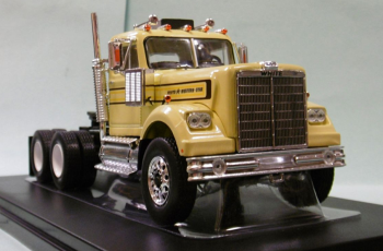 IXOTR161.22 - WESTERN Star 4864 6x4 1970 Amarillo