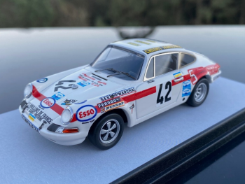 TRODSN255 - PORSCHE 911 S n.º 42, 24 Horas de Le Mans de 1971, J. MESANGE-P. GREUB