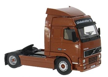 IXOTR231.22 - VOLVO FH12 4x2 1983 Marrón