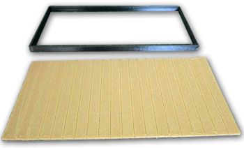UM157 - Suelo de madera con estructura para hacer bandejas