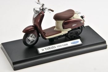 WEL12142 - Yamaha Vino YJ50R de 1999, color marrón metalizado y crema.