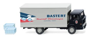 WIK042501 - MAGIRUS 100 D7 4x2 portaequipajes BASTERT