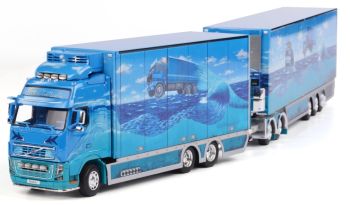 WSI01-1026 - VOLVO FH03 Globetrotter XL 6x4 furgón frigorífico y remolque dolly frigorífico combi EKDAHLS ROAD CRUISER