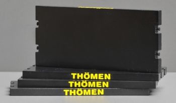 YCC604-4T - 4 Platos rodantes - 11 x 5 cm - Negro RAL 9005 THÖMEN