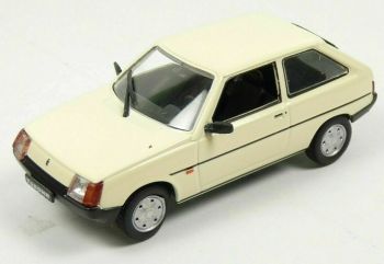MAGRUS063 - ZAZ 1102 Tarvia 3 puertas 1987 crema vendido en blister
